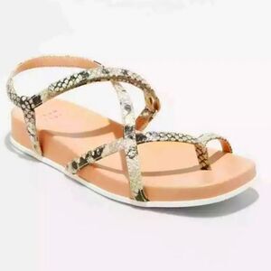 (4-0052)  🔥3/$20🔥  A New Day  Eden Sandals Size 9.5